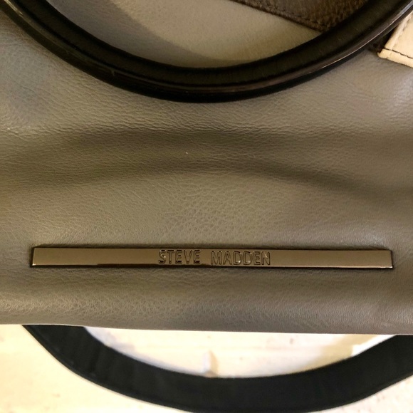 Gray Steve Madden Shoulder Bag - Picture 3 of 6